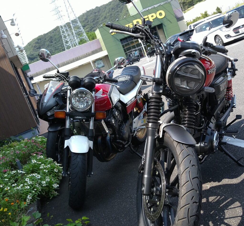 ツーリングの季節ですね🏍️