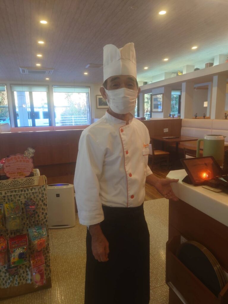 旭ヶ丘店社員紹介その①